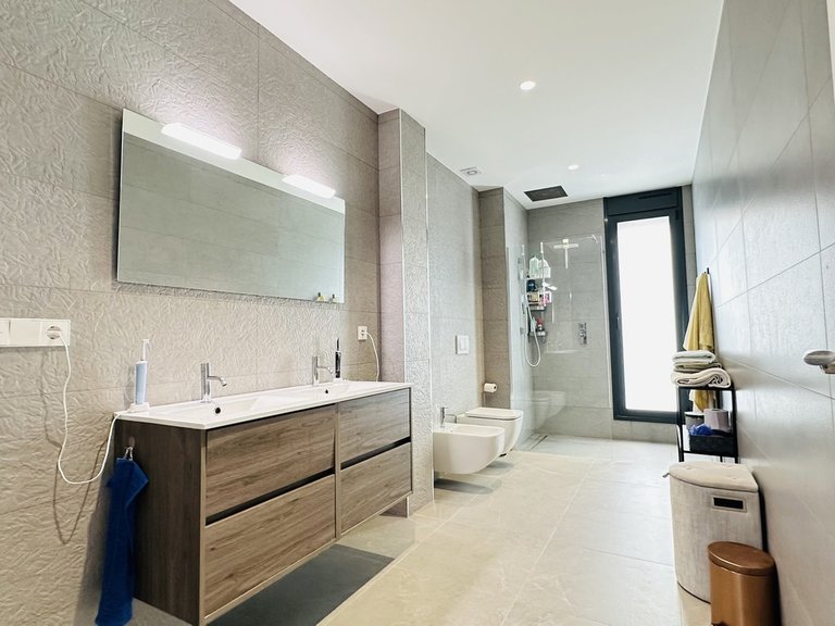 Villa for Sale in Las Colinas, Alicante 26
