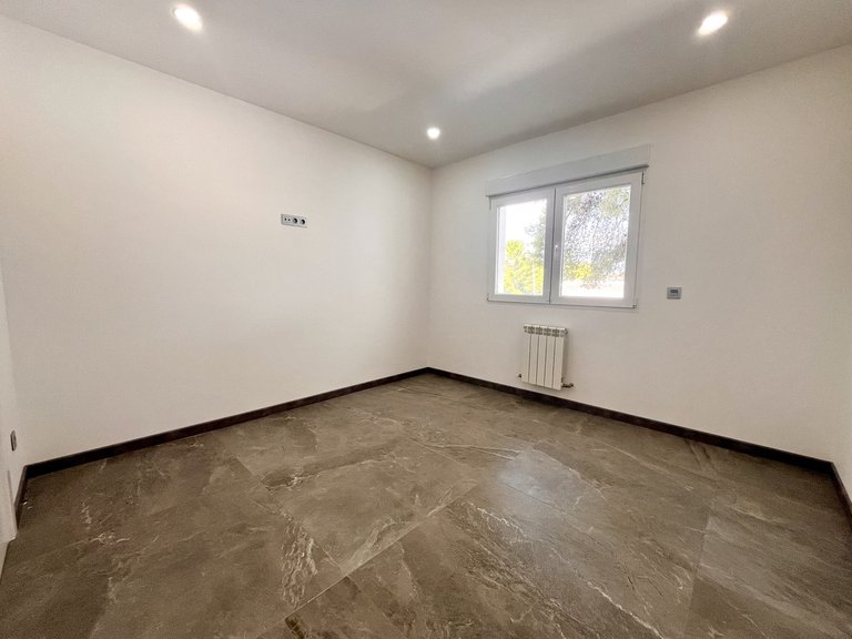 Villa for Sale in Los Balcones, Alicante 15