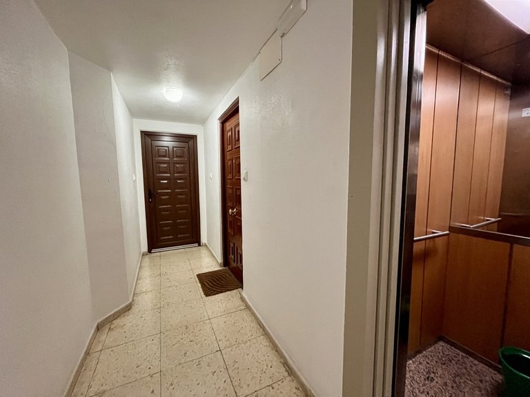 Apartment for Sale in Almoradi, Alicante 28