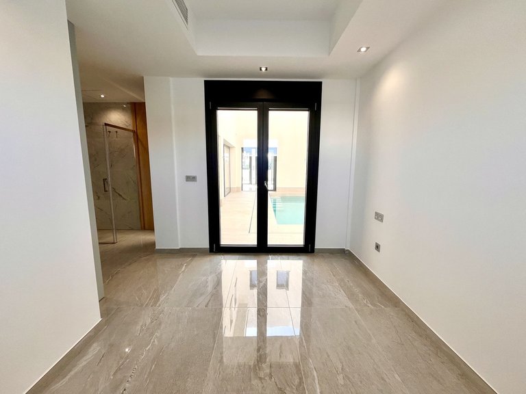 Villa for Sale in San Pedro Del Pinatar, Murcia 10