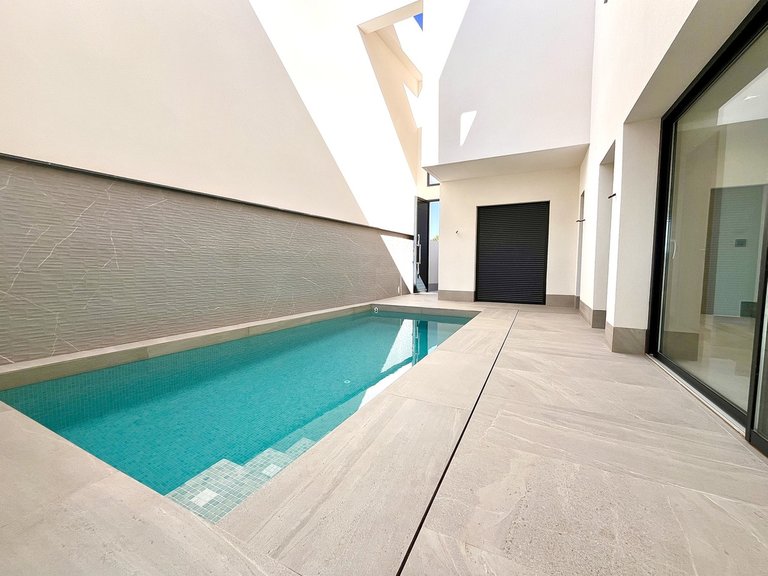 Villa for Sale in San Pedro Del Pinatar, Murcia 25