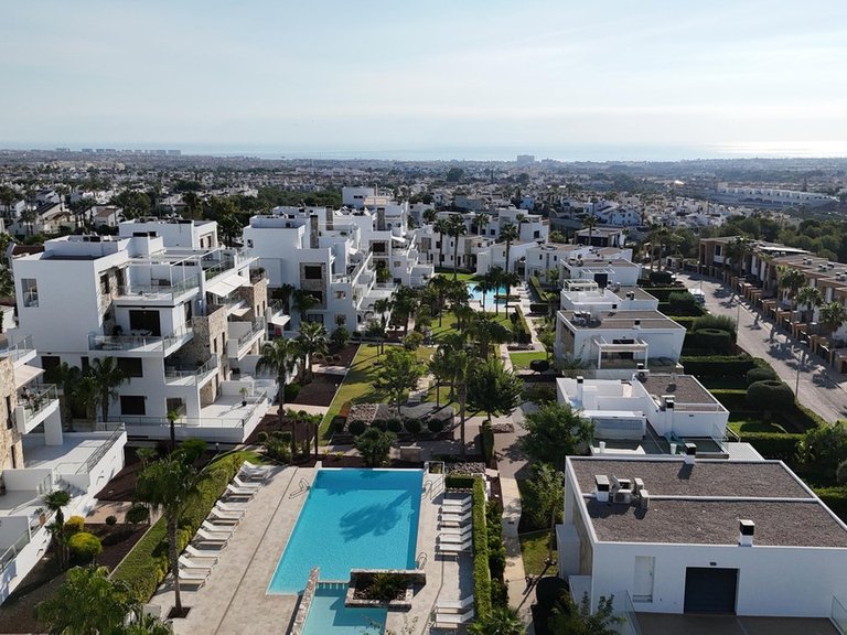 Villa for Sale in Los Dolses, Alicante 2