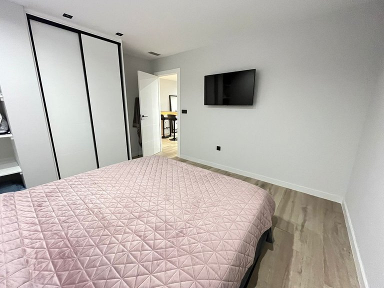 Villa for Sale in Punta Prima, Alicante 21