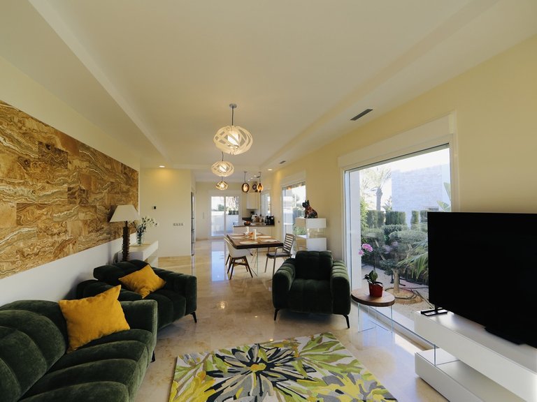 Villa for Sale in La Zenia, Alicante 4