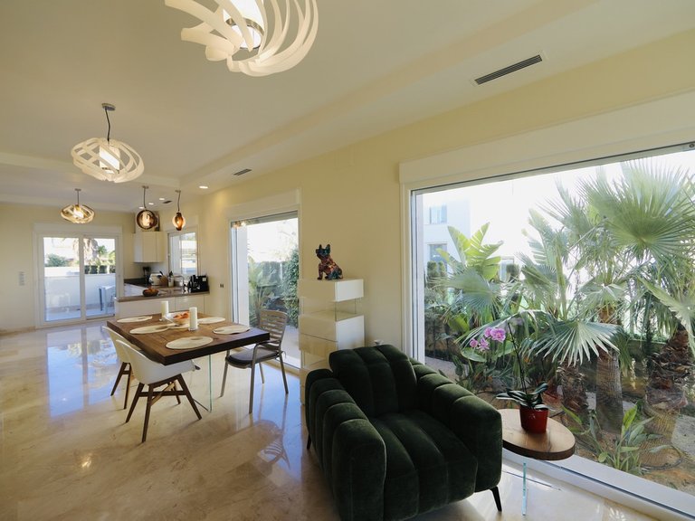 Villa for Sale in La Zenia, Alicante 6