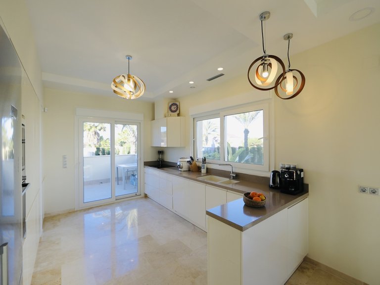 Villa for Sale in La Zenia, Alicante 11