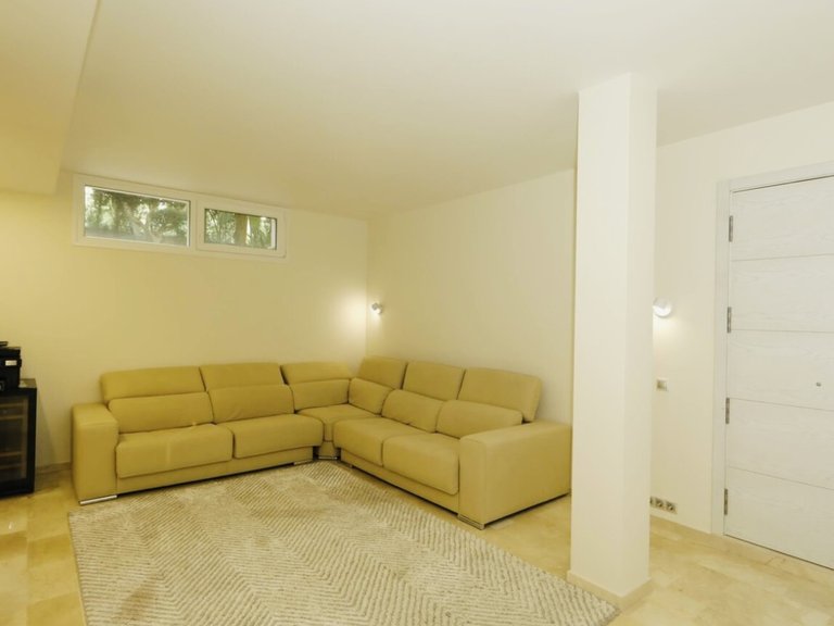 Villa for Sale in La Zenia, Alicante 30