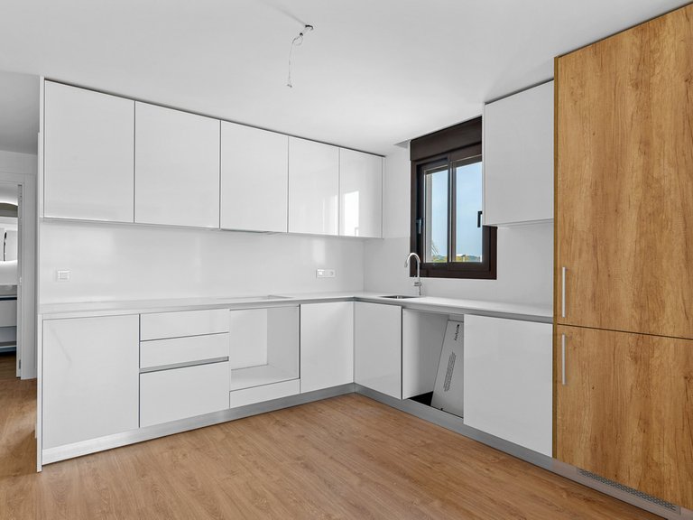 Apartment for Sale in Villamartin, Alicante 13