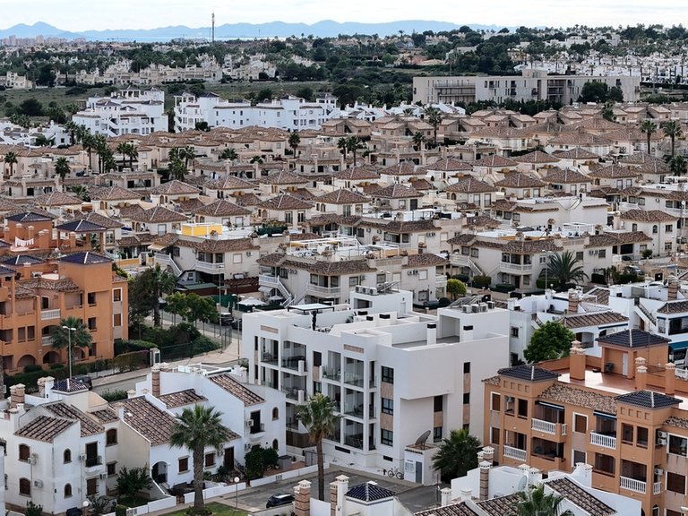 Apartment for Sale in Villamartin, Alicante 31