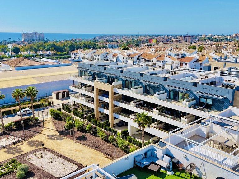 Apartment for Sale in Playa Flamenca, Alicante 1