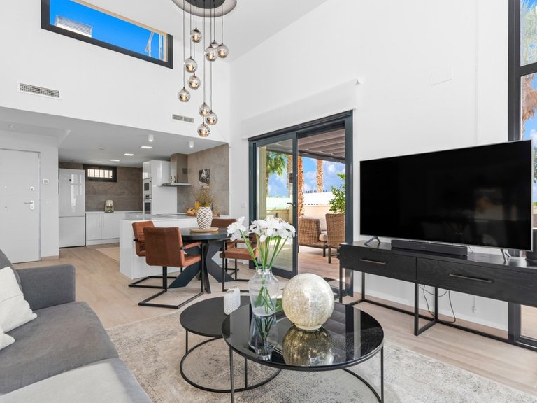 Villa for Sale in Cabo Roig, Alicante 5