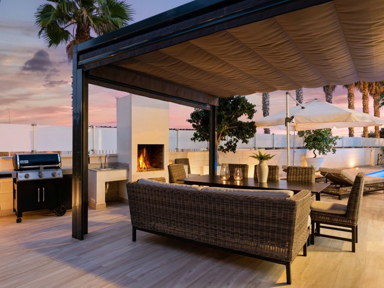 Villa for Sale in Cabo Roig, Alicante 13