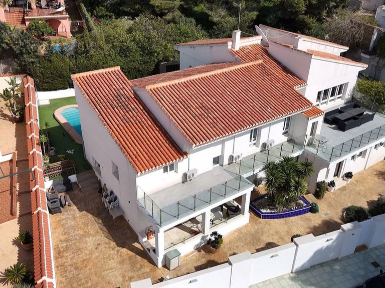 Villa for Sale in Campoamor, Alicante 1