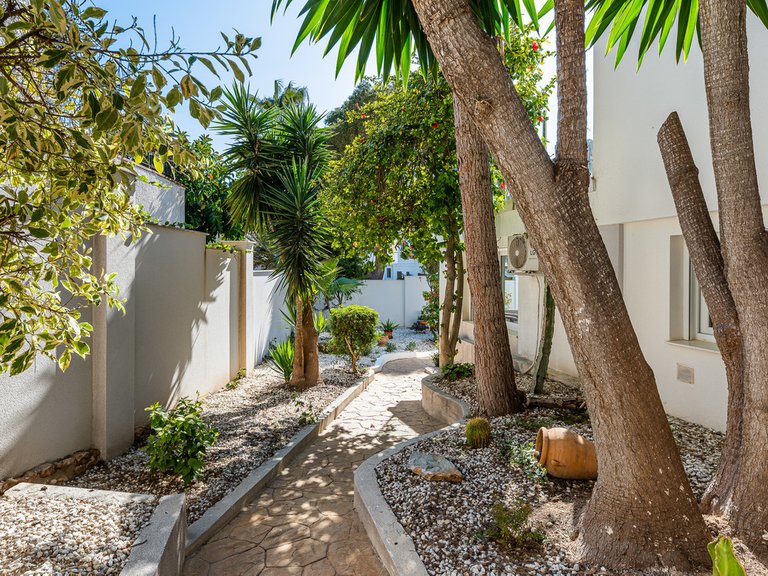 Villa for Sale in Campoamor, Alicante 29