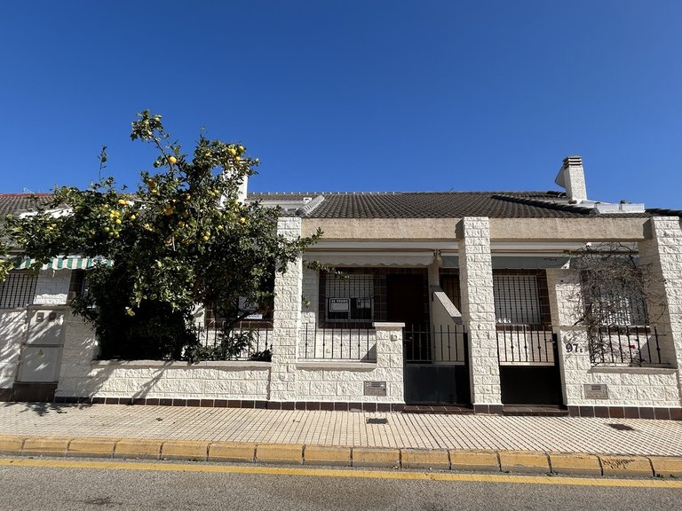 Town House for Sale in Pilar De La Horadada, Alicante 1