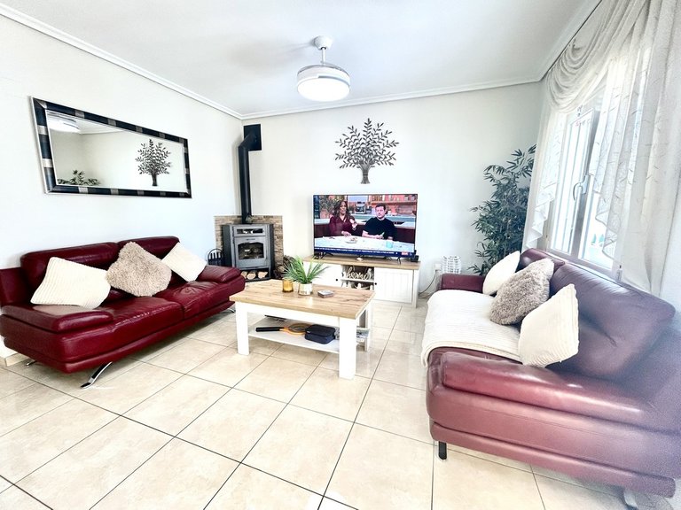 Villa for Sale in Villamartin, Alicante 4