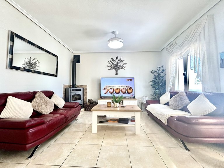 Villa for Sale in Villamartin, Alicante 10