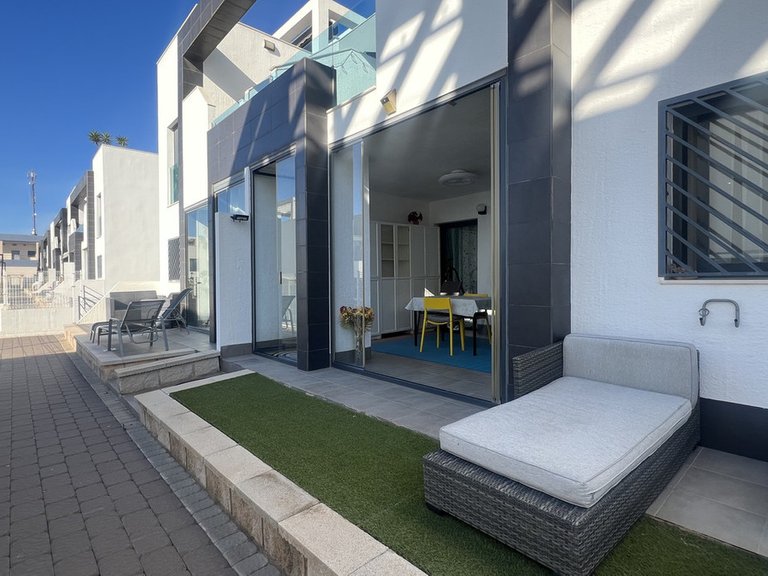 Apartment for Sale in La Zenia, Alicante 3