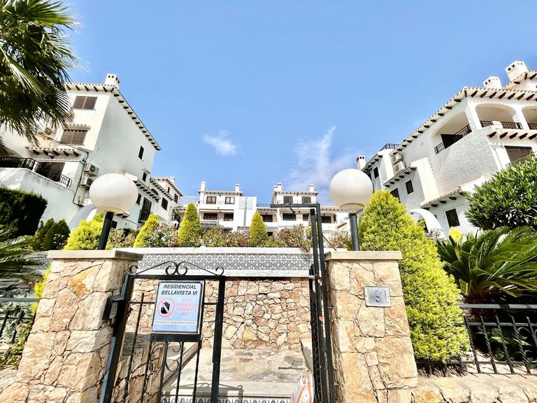 Apartment for Sale in Cabo Roig, Alicante 22