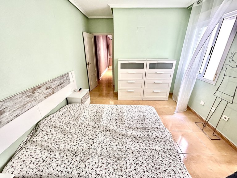 Apartment for Sale in Torrevieja, Alicante 13