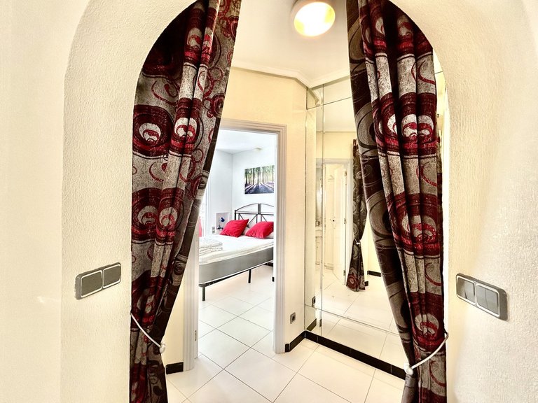Apartment for Sale in Los Altos, Alicante 17