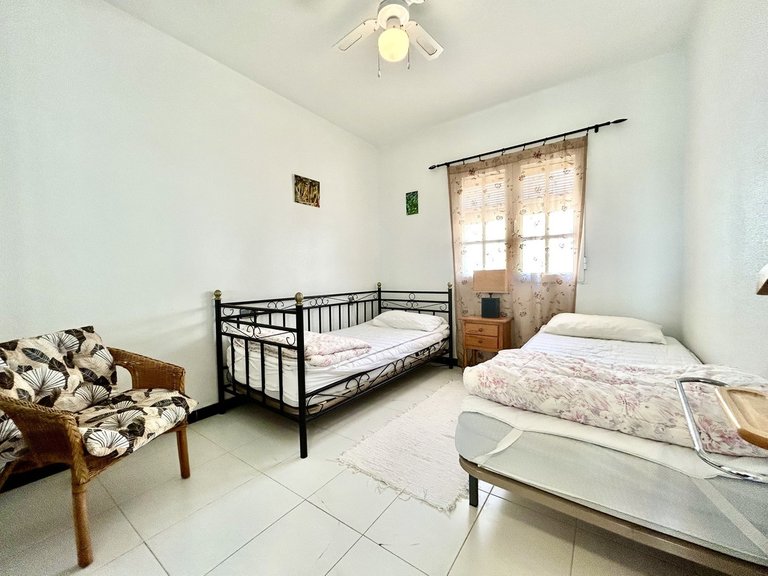 Apartment for Sale in Los Altos, Alicante 23