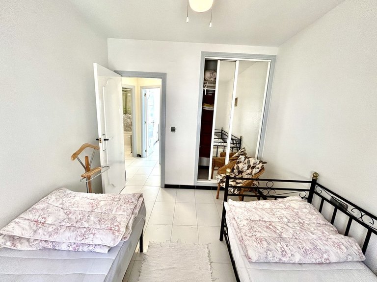 Apartment for Sale in Los Altos, Alicante 24