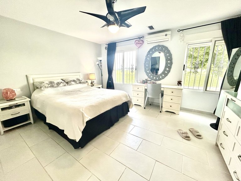 Villa for Sale in Catral, Alicante 12