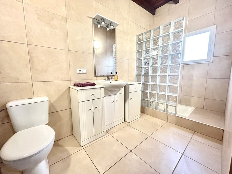 Villa for Sale in Catral, Alicante 36