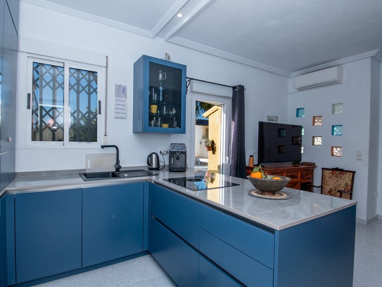 Apartment for Sale in Torrevieja, Alicante 6