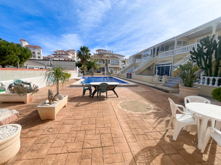 Apartment for Sale in Torrevieja, Alicante 20