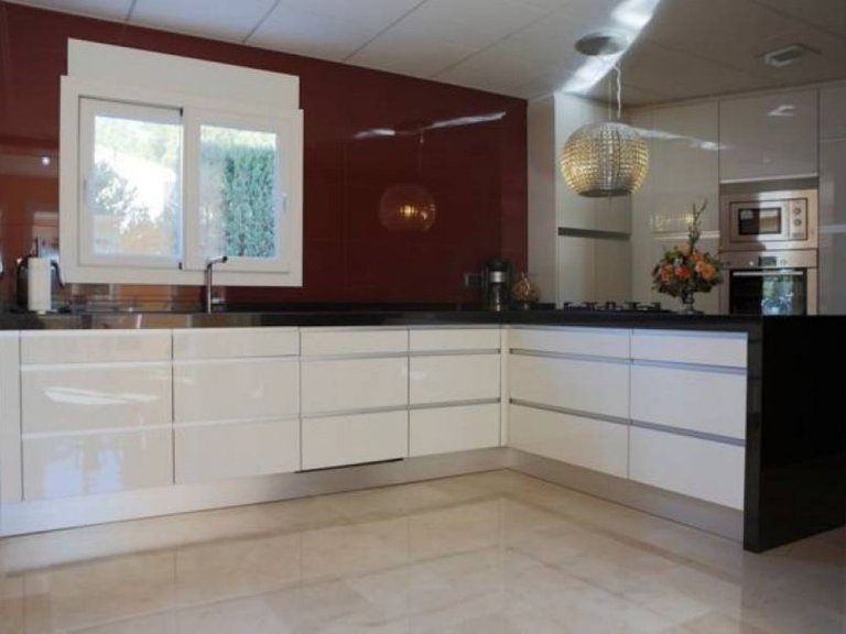 Villa for Sale in Alicante, Alicante 7