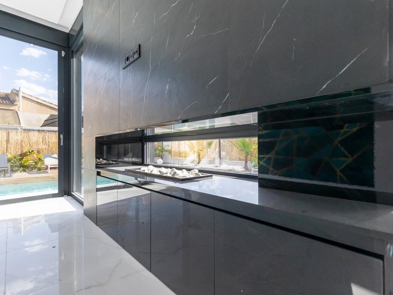 Villa for Sale in Torrevieja, Alicante 32