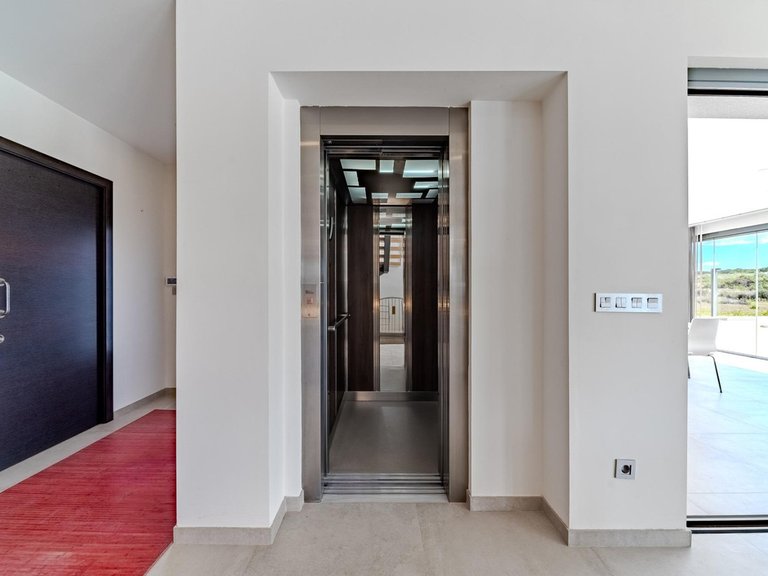 Villa for Sale in San Fulgencio, Alicante 20