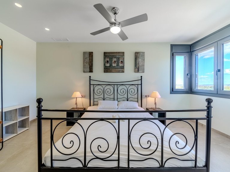 Villa for Sale in San Fulgencio, Alicante 33