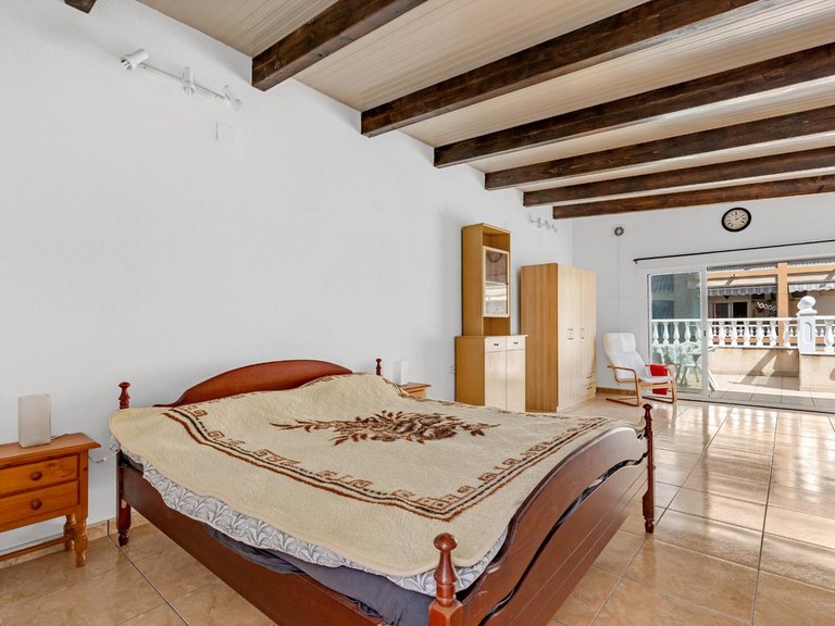 Apartment for Sale in Torrevieja, Alicante 23