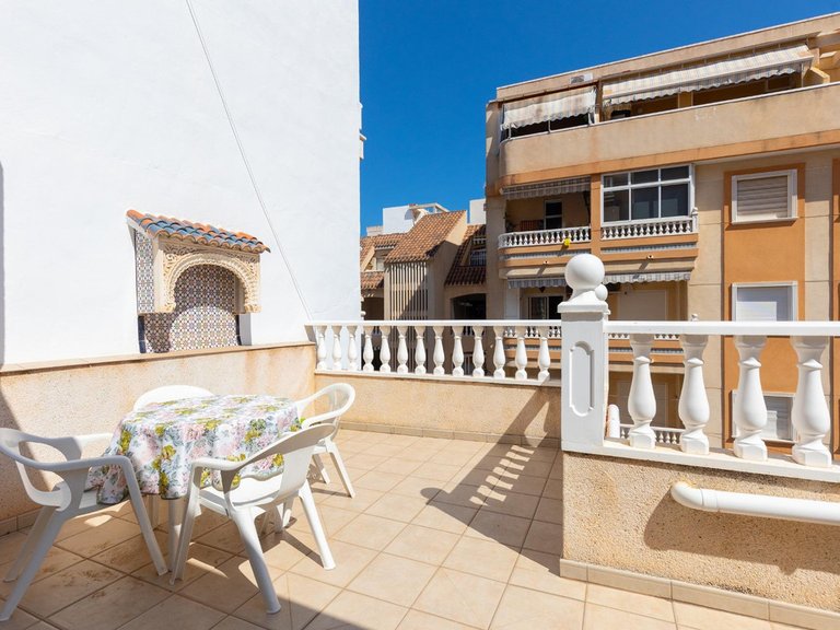 Apartment for Sale in Torrevieja, Alicante 25