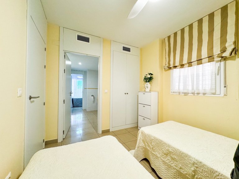 Apartment for Sale in Playa Flamenca, Alicante 17