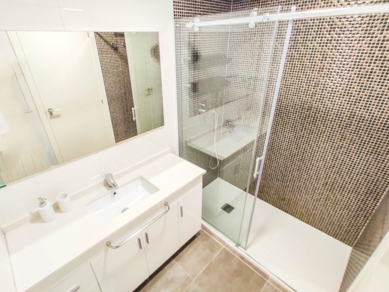 Apartment for Sale in Punta Prima, Alicante 11