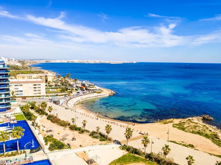 Apartment for Sale in Punta Prima, Alicante 26