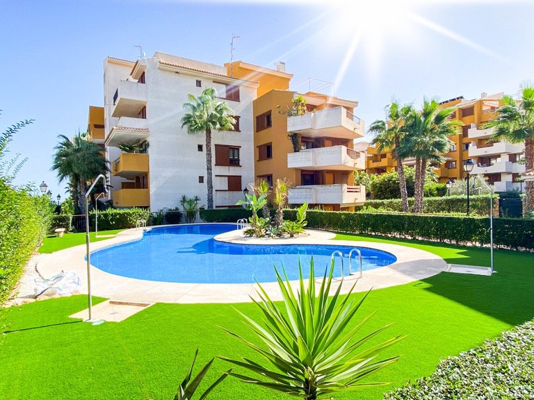 Apartment for Sale in Punta Prima, Alicante 4