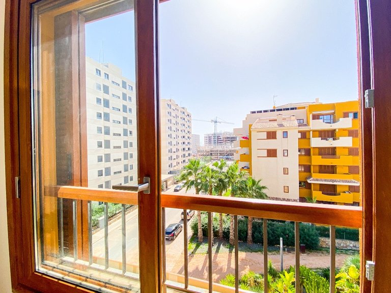 Apartment for Sale in Punta Prima, Alicante 31
