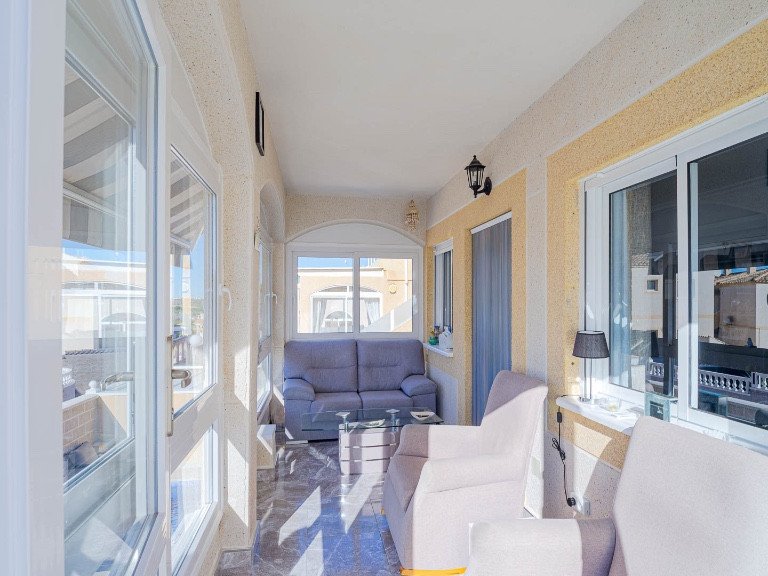 Villa for Sale in Los Altos, Alicante 14