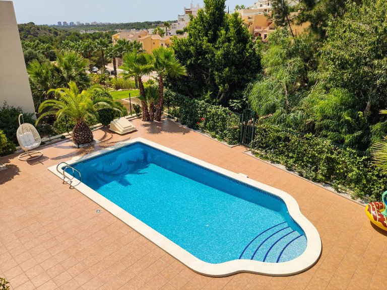 Villa for Sale in Las Ramblas, Alicante 2