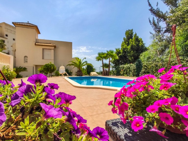 Villa for Sale in Las Ramblas, Alicante 40