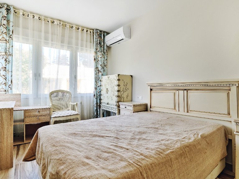 Villa for Sale in Campoamor, Alicante 28