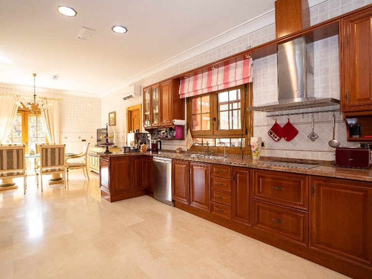 Villa for Sale in Campoamor, Alicante 4