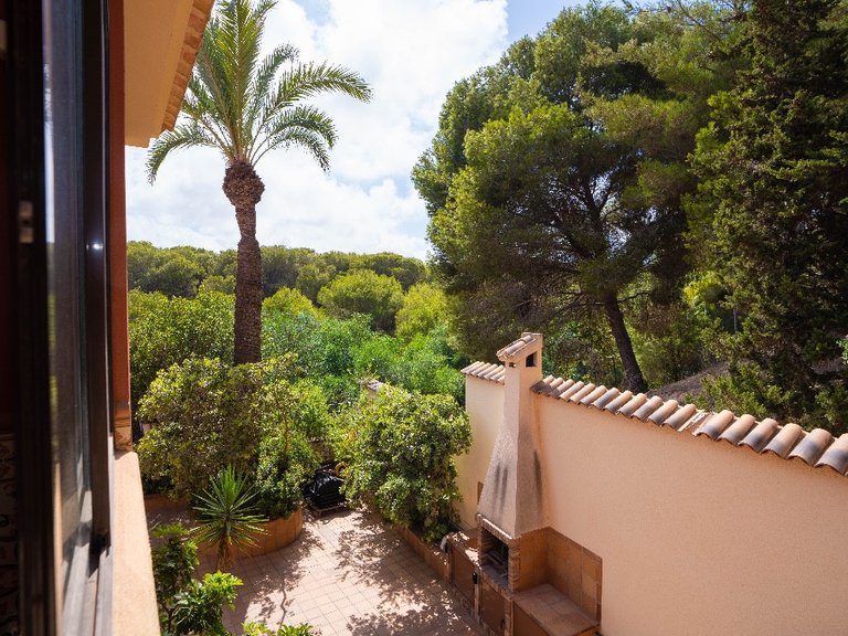 Villa for Sale in Campoamor, Alicante 46