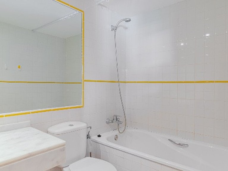 Apartment for Sale in Punta Prima, Alicante 19