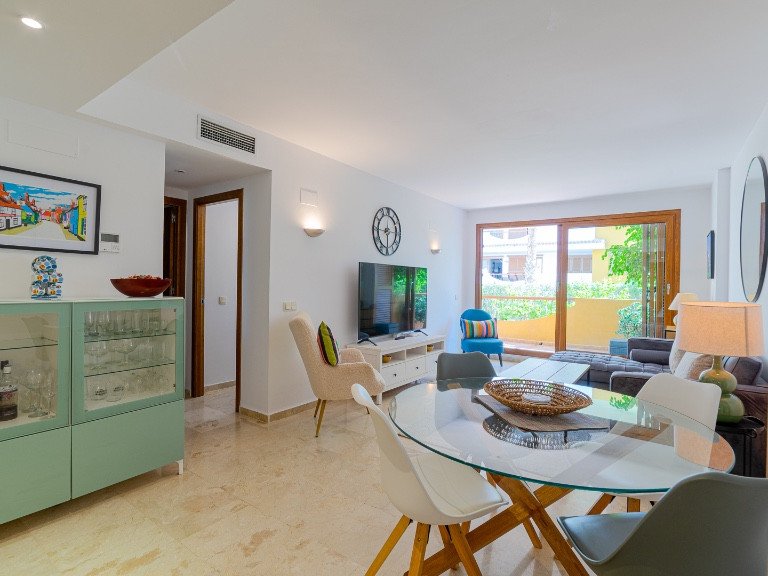 Apartment for Sale in Punta Prima, Alicante 25